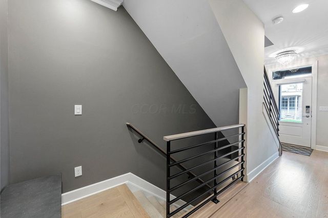 282 Neruda Avenue, Columbus, OH 43215