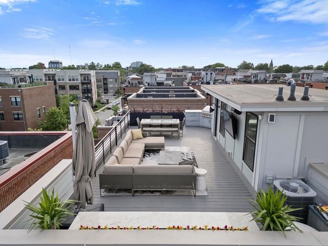 282 Neruda Avenue, Columbus, OH 43215