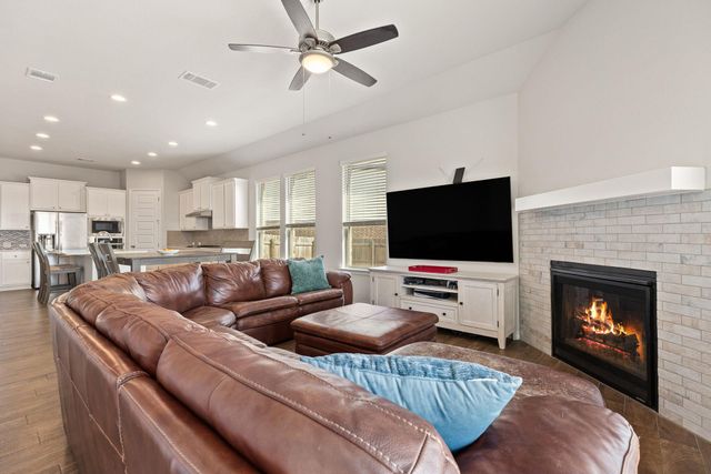 7204 Loggia PL, Round Rock, TX 78665