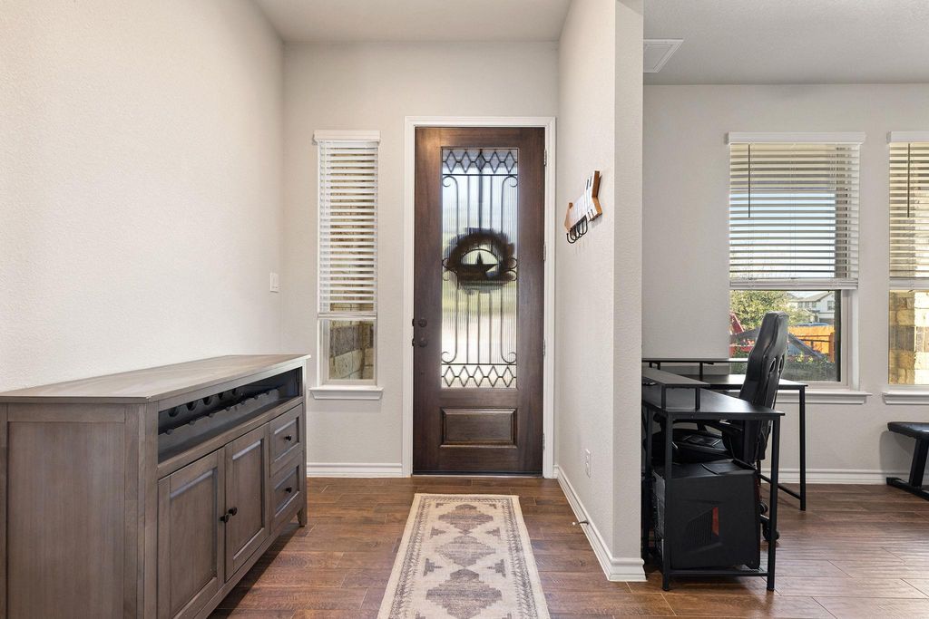 7204 Loggia PL, Round Rock, TX 78665