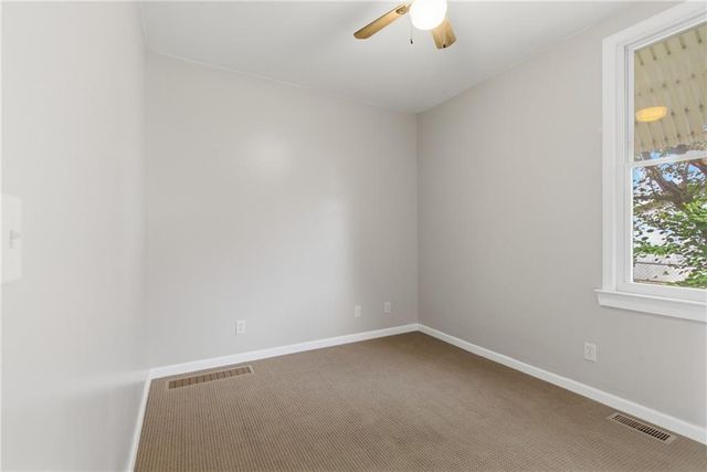 617 Pawnee Street, Leavenworth, KS 66048
