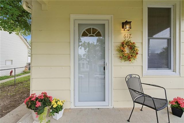 617 Pawnee Street, Leavenworth, KS 66048