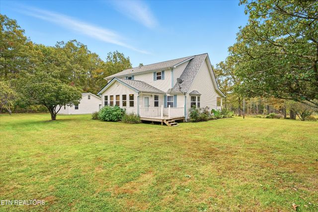 1569 Hollis Poore Rd, Jamestown, TN 38556