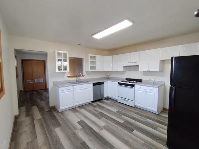 221 N Broad Street, Griffith, IN 46319