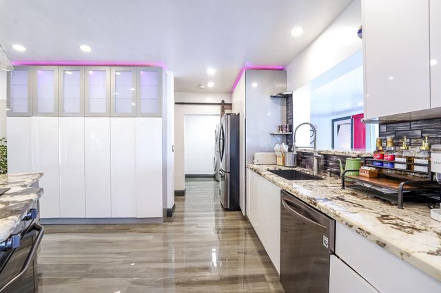 2531 NE 47th Street, Lighthouse Point, FL 33064