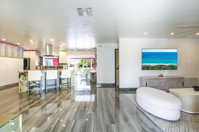 2531 NE 47th Street, Lighthouse Point, FL 33064