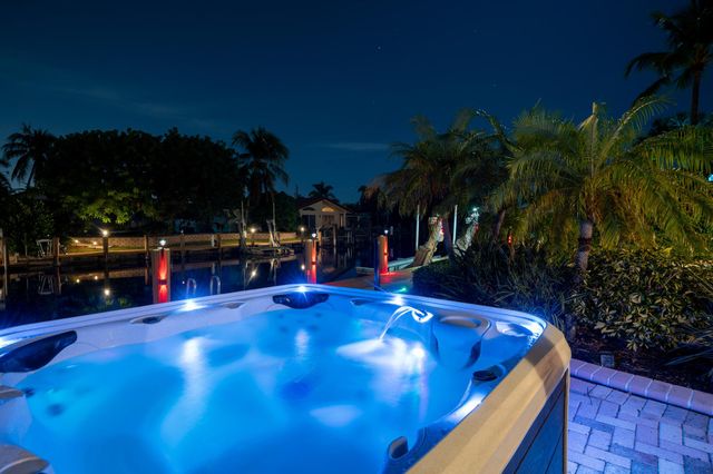 2531 NE 47th Street, Lighthouse Point, FL 33064