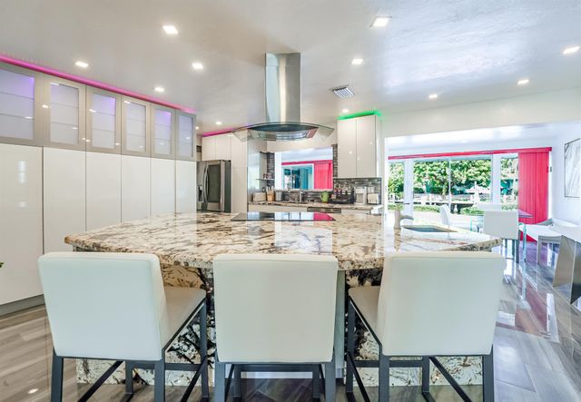 2531 NE 47th Street, Lighthouse Point, FL 33064