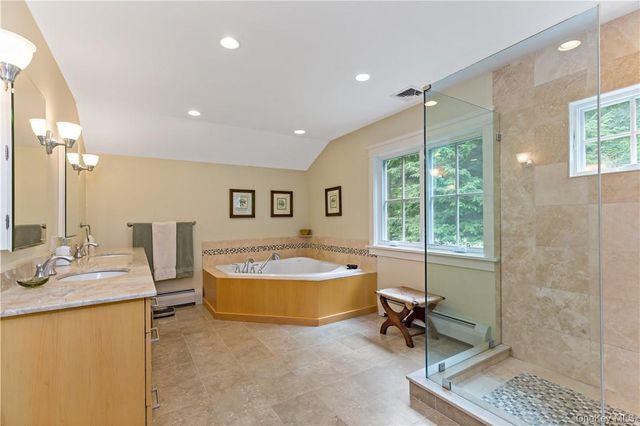 52 Old Manitou Road, Garrison, NY 10524