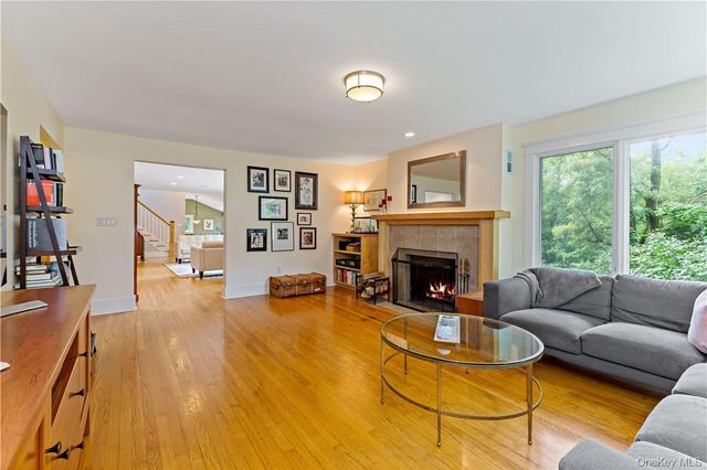 52 Old Manitou Road, Garrison, NY 10524