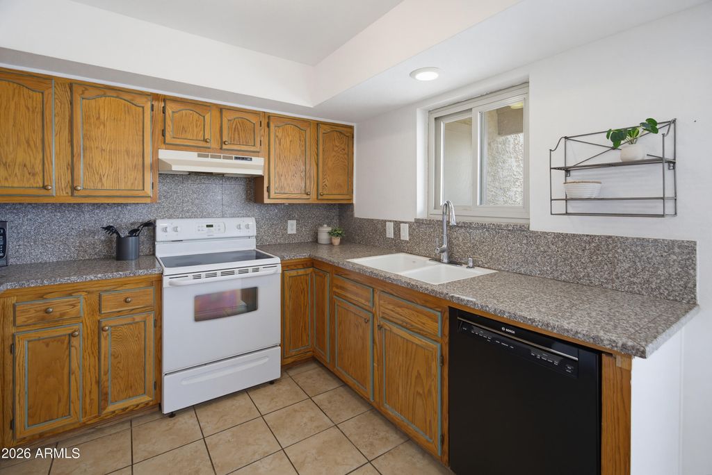 16624 E PALISADES BLVD -- 204, Fountain Hills, AZ 85268 — photo 3