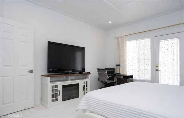 16464 Avenida Venusto, San Diego, CA 92128