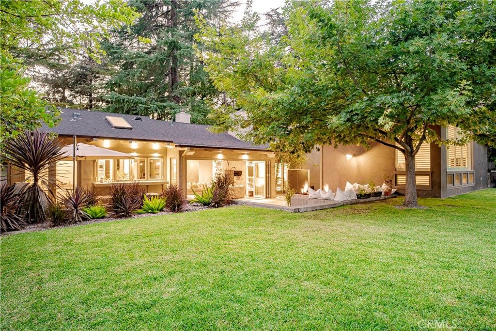 Image 29 of property listing at 5128 Hillard, La Canada Flintridge, CA 91011