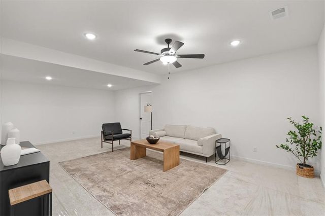 2607 SW Fire Fly Lane, Lee's Summit, MO 64082