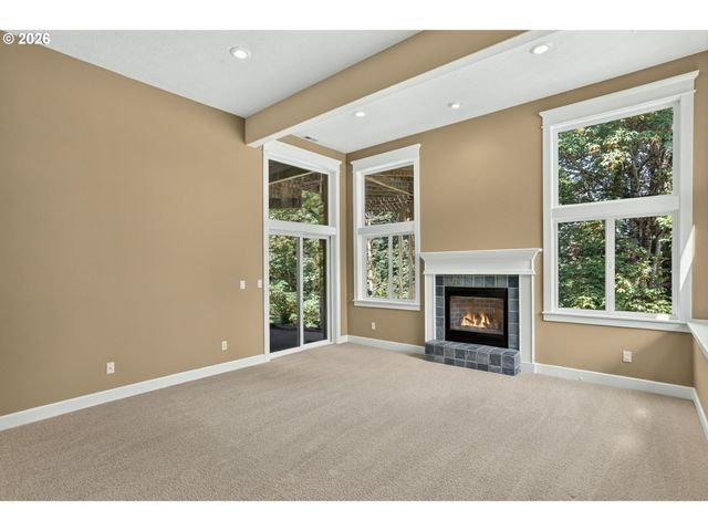 2427 Se ELLIOTT Dr, Gresham, OR 97080