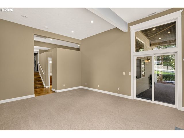 2427 Se ELLIOTT Dr, Gresham, OR 97080