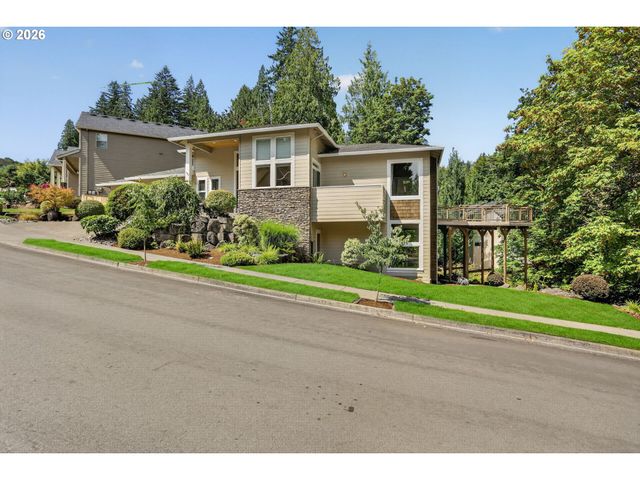 2427 Se ELLIOTT Dr, Gresham, OR 97080
