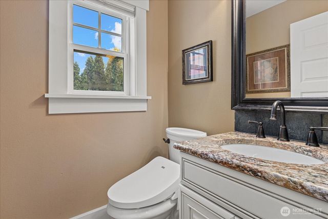 825 Kirkland Way, Kirkland, WA 98033