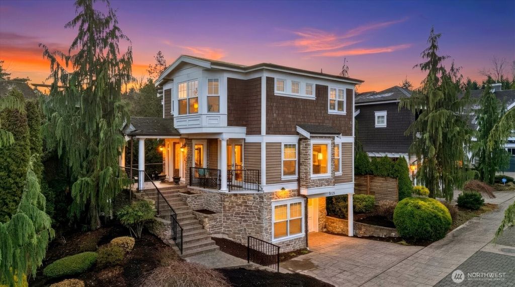 825 Kirkland Way, Kirkland, WA 98033