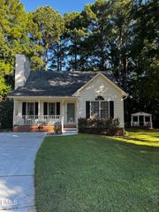 998 Kintail Court, Wake Forest, NC 27587