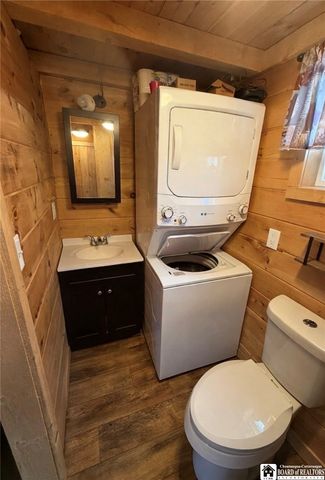 2562 East Rd, Charlotte, NY 14782