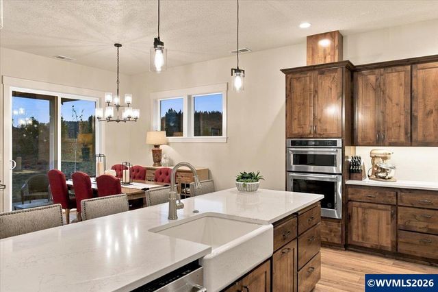 360 NW Earliblue Dr, Corvallis, OR 97330