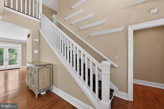 10 KENMORE LN, Media, PA 19063