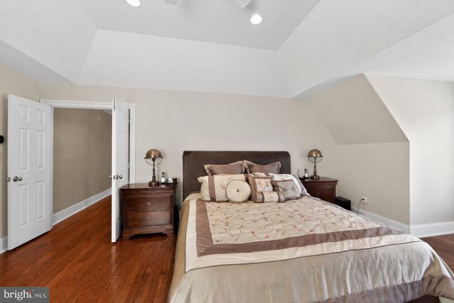 10 KENMORE LN, Media, PA 19063