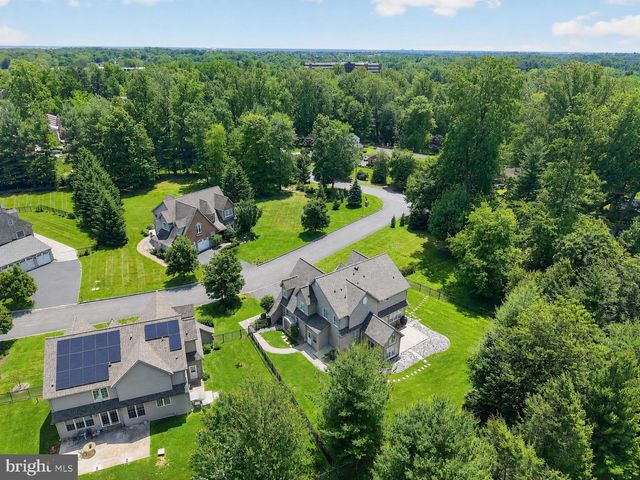 10 KENMORE LN, Media, PA 19063