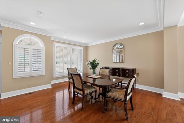 10 KENMORE LN, Media, PA 19063