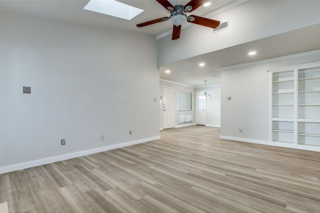 5616 Preston Oaks Road 306, Dallas, TX 75254