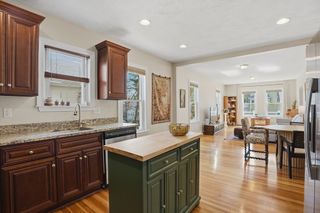 22 Greenhood St 22, Dedham, MA 02026