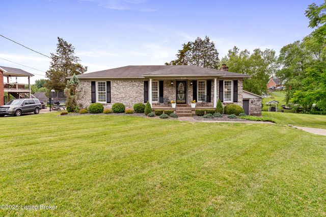 3602 Garden Ct, Shepherdsville, KY 40165