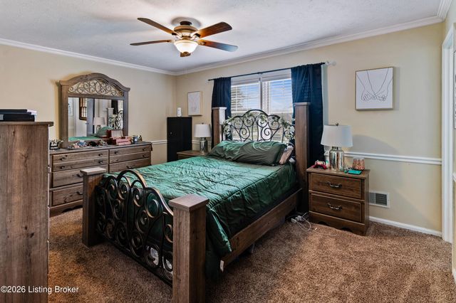 3602 Garden Ct, Shepherdsville, KY 40165
