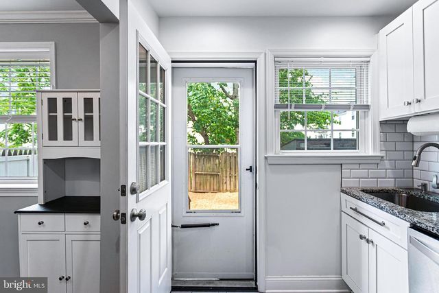 1003 PHILLIP POWERS DR, Laurel, MD 20707