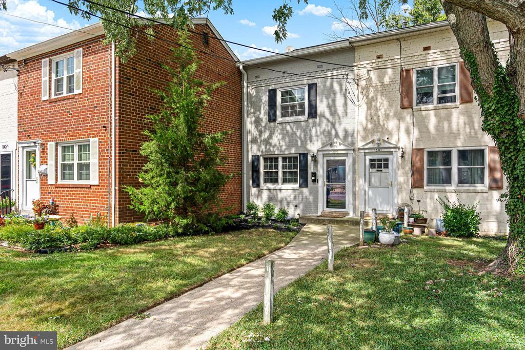 1003 PHILLIP POWERS DR, Laurel, MD 20707