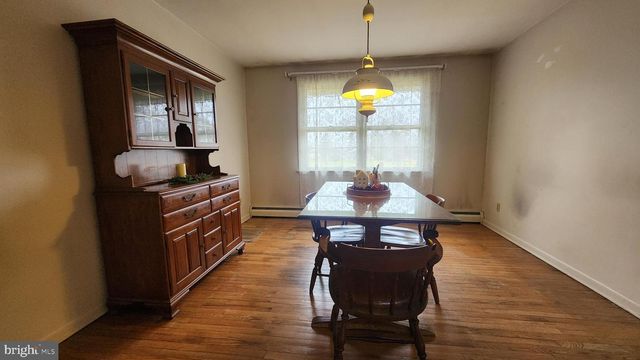 2161 OLD SKIPPACK RD, Harleysville, PA 19438