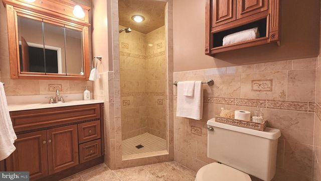 2161 OLD SKIPPACK RD, Harleysville, PA 19438