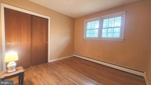 2161 OLD SKIPPACK RD, Harleysville, PA 19438