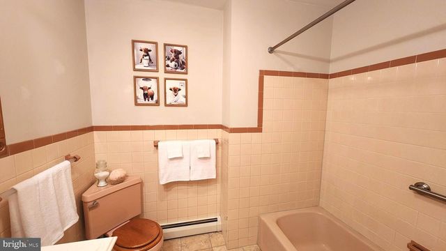 2161 OLD SKIPPACK RD, Harleysville, PA 19438