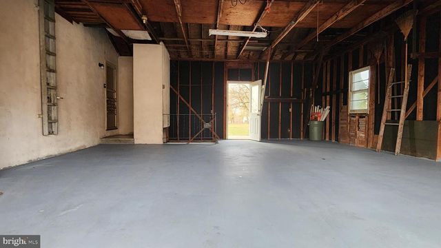 2161 OLD SKIPPACK RD, Harleysville, PA 19438