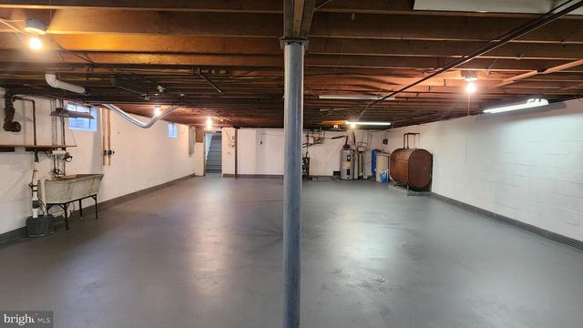 2161 OLD SKIPPACK RD, Harleysville, PA 19438