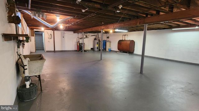 2161 OLD SKIPPACK RD, Harleysville, PA 19438