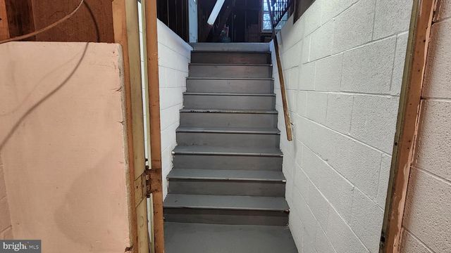 2161 OLD SKIPPACK RD, Harleysville, PA 19438