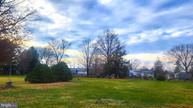 2161 OLD SKIPPACK RD, Harleysville, PA 19438