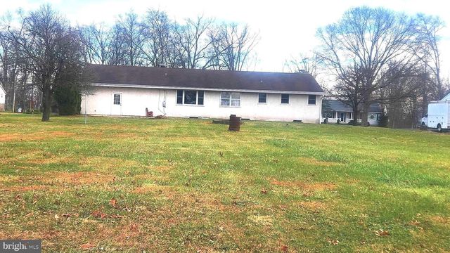 2161 OLD SKIPPACK RD, Harleysville, PA 19438
