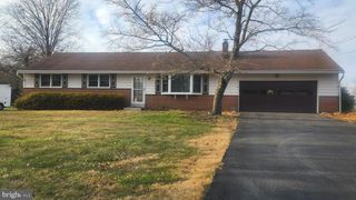 2161 OLD SKIPPACK RD, Harleysville, PA 19438
