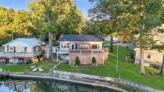 530 Bayview Drive, Rome City, IN 46784