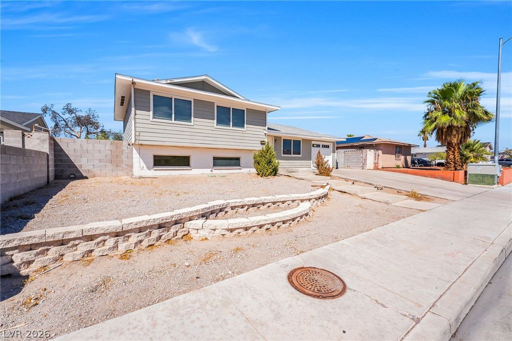 1000 Rockaway Street, Las Vegas, NV 89145 — photo 3