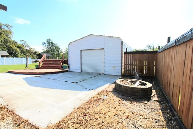 1417 Highway 55, Montegut, LA 70377